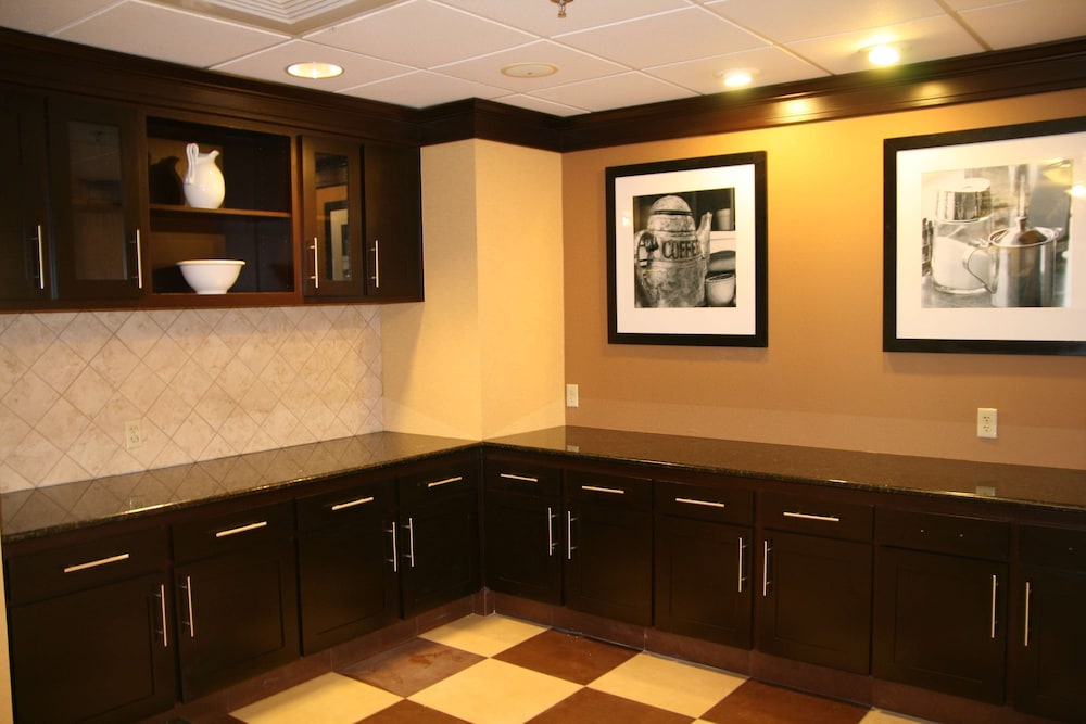 Hampton Inn & Suites Oxford Anniston - photo 45