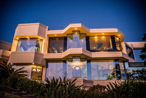 Erinvale Luxury Villa — 4-Star Luxury Hotel in Cape Town, South Africa