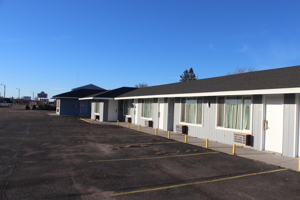 Eastwood Inn Of Wadena - photo 16