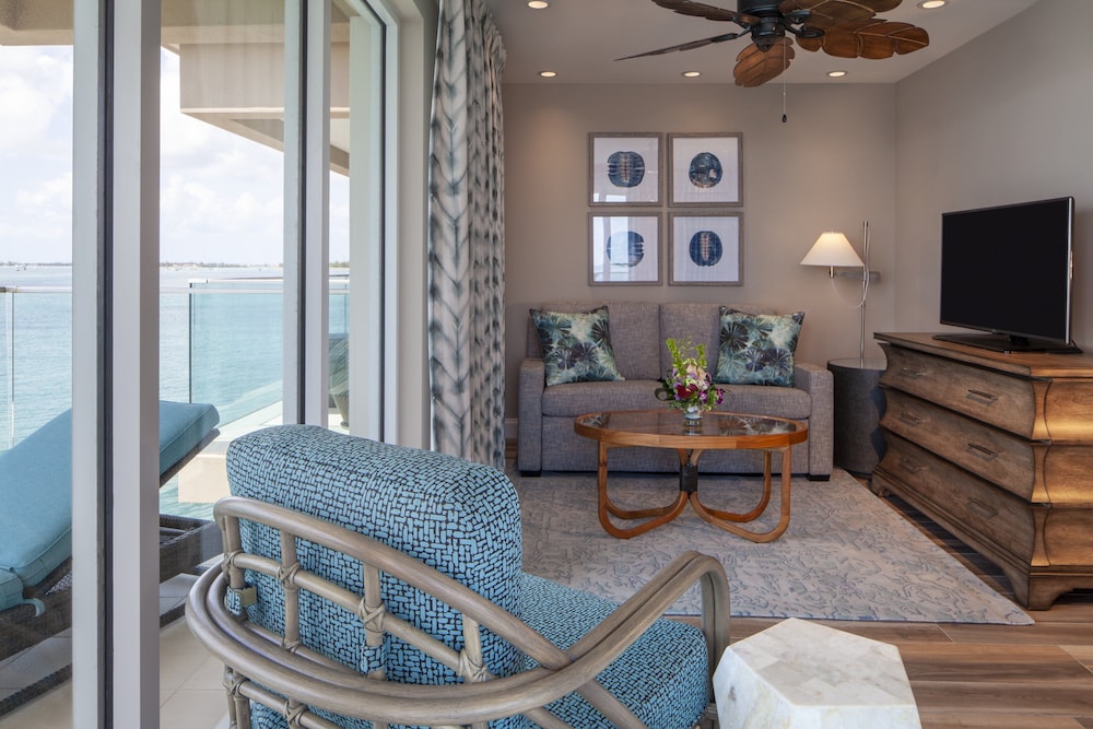 Pier House Resort & Spa - photo 38