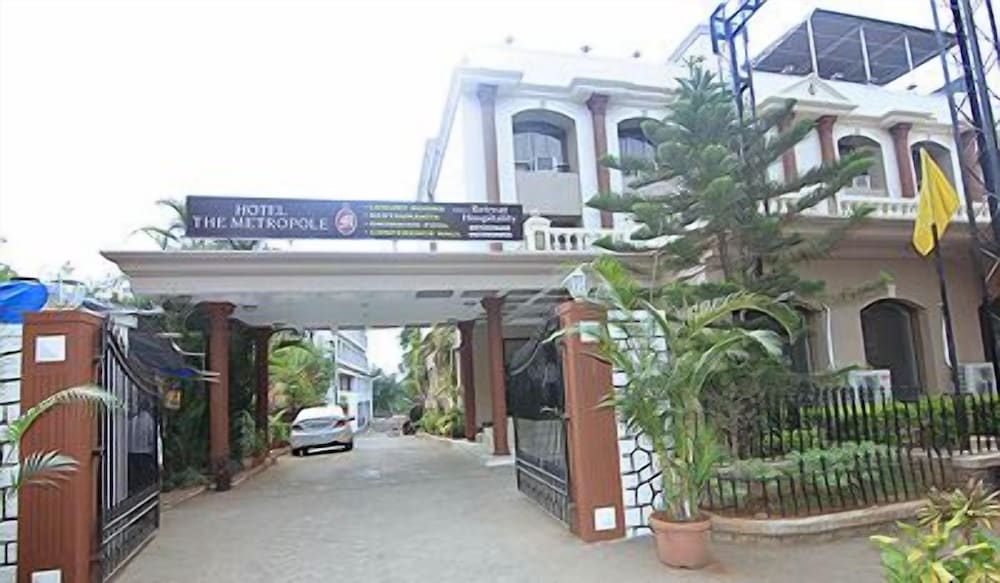 Hotel The Metropole - last minute hotel in Pune