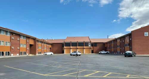 Eagles Nest Hotel - photo 13