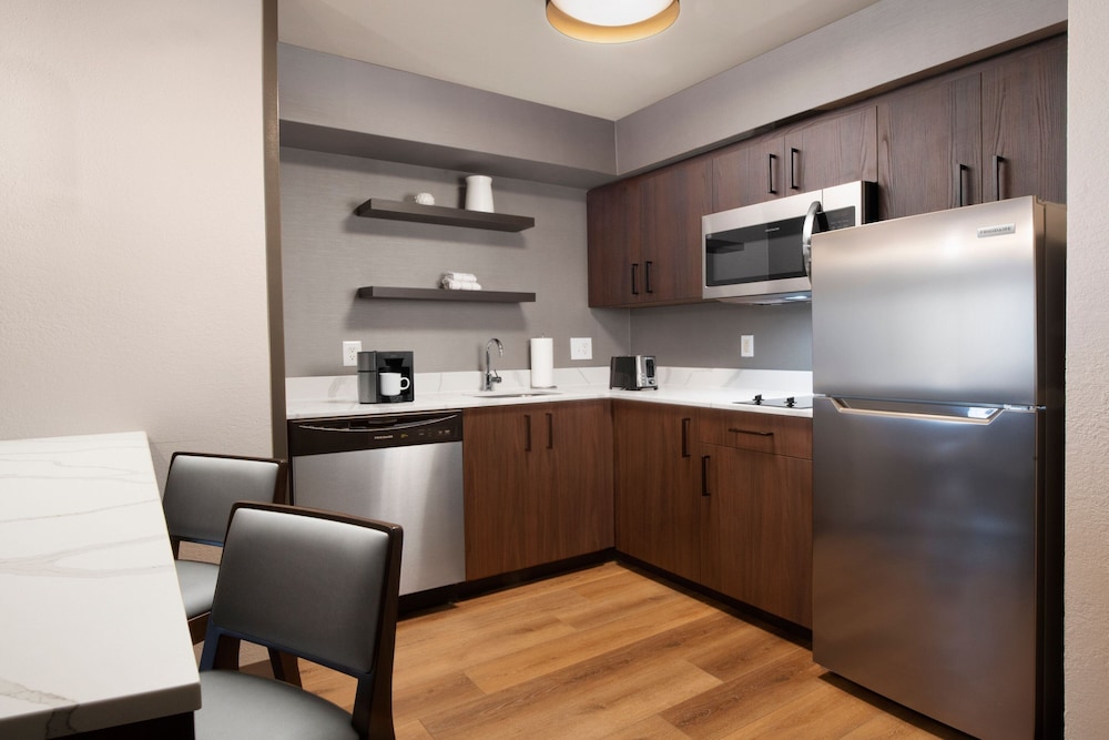Residence Inn by Marriott Fort Smith - photo 7