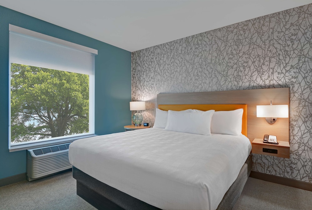 Home2 Suites by Hilton Largo - photo 16