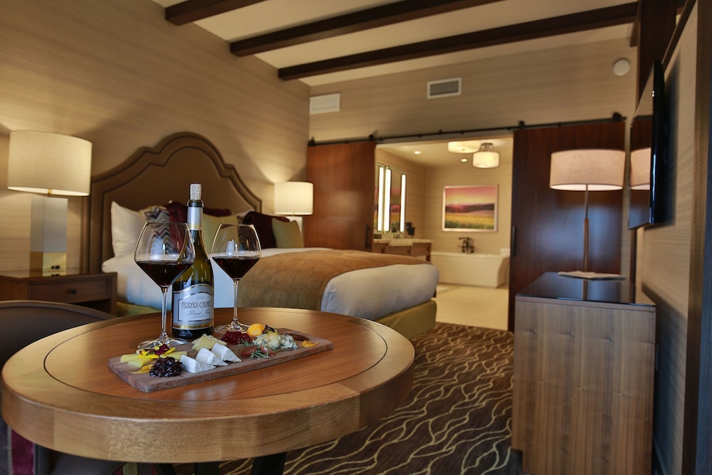 Vintners Resort - photo 4