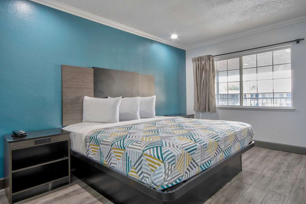 Studio 6 Suites San Bernardino CA - photo 13