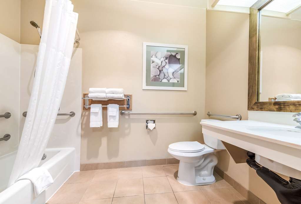 Quality Inn & Suites Bainbridge Island - photo 41