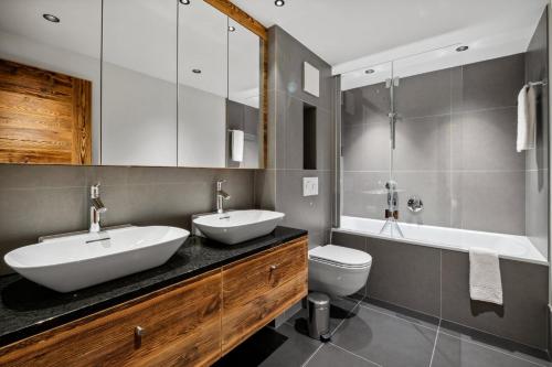 Chalet Larchwood by Mrs Miggins — 4-Star Luxury Hotel in Evolene, Switzerland