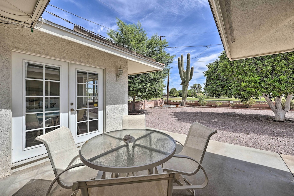 Quiet Sun City Home W Grill Golf And Hike Nearby 17915883 — Sun City