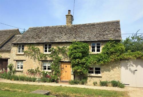 Lovell Cottage — 4-Star Luxury Hotel in Witney, United Kingdom
