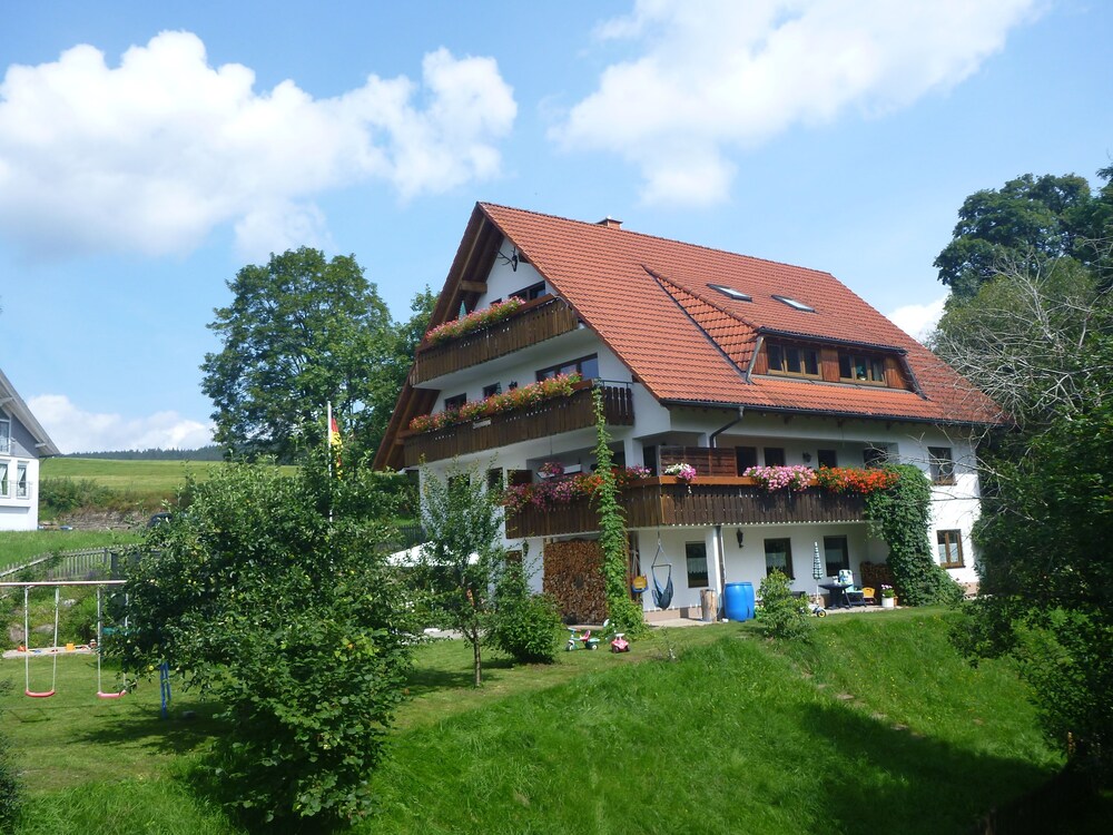 Gästehaus Hundelbach — 4-Star Luxury Hotel in Lenzkirch, Germany