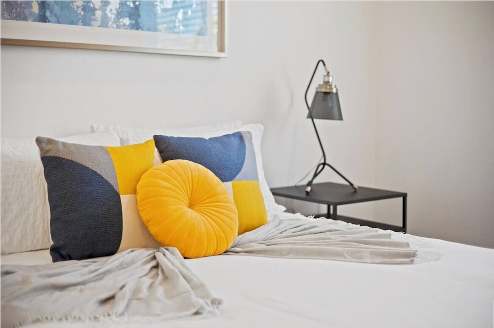 Cozy Prvate ADU close to Disney Beach EV - photo 3