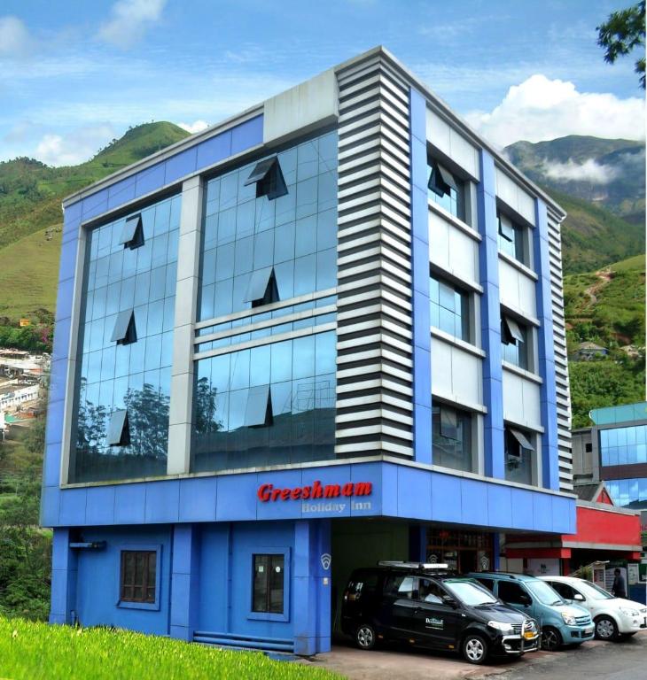 Greeshmam Holiday Inn - carbon neutral hotel in Munnar