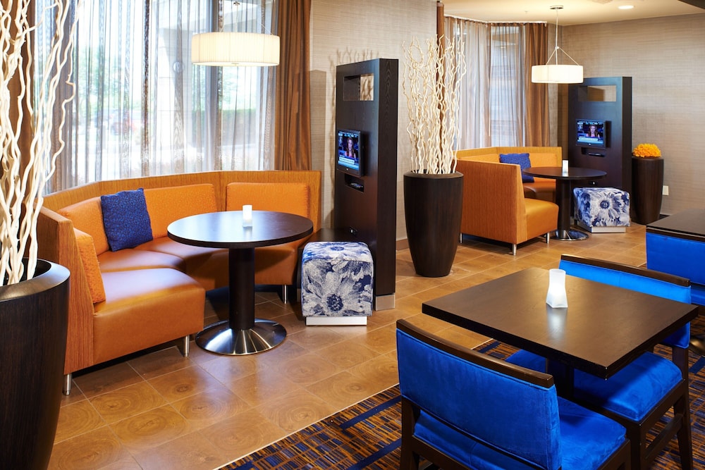 Courtyard by Marriott Kansas City Overland Park Convention Center - photo 22