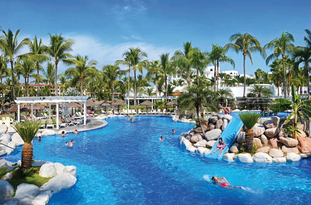 Hotel image of Hotel Riu Jalisco All Inclusive