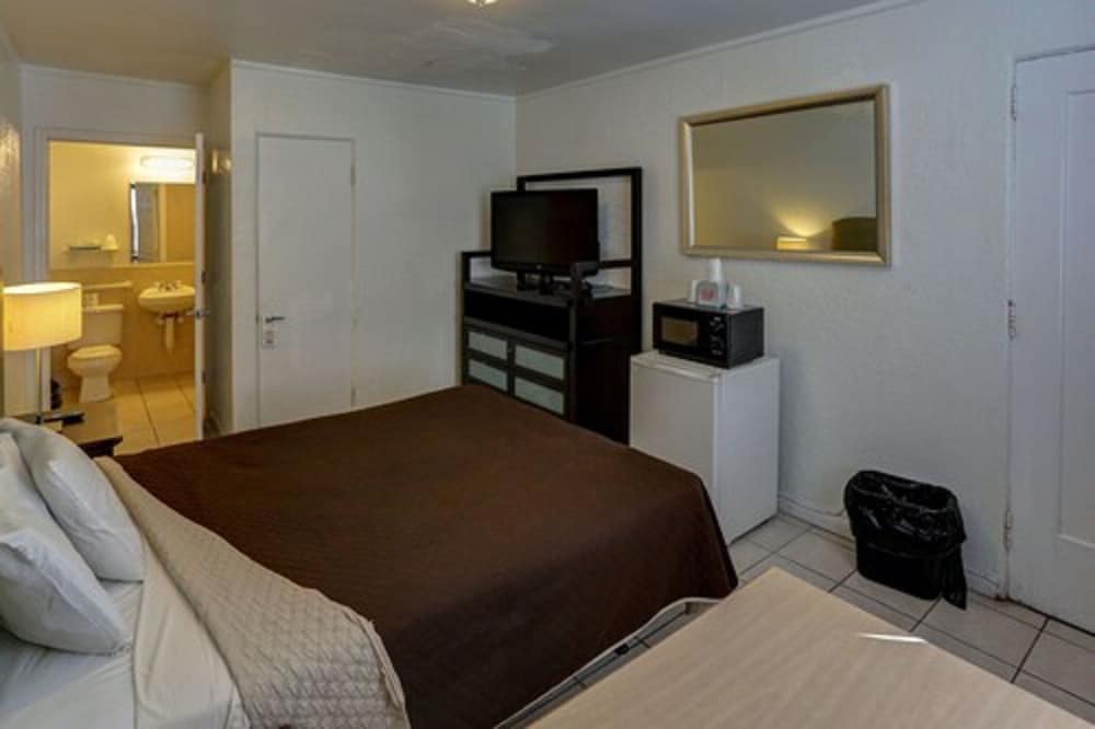 Richard's Hotel - photo 10