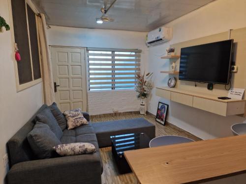 MAC Homes Blueberry suite 1 — 4-Star Luxury Hotel in Accra, Ghana