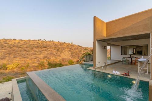 StayVista's Sage Scenery Mountain View Villa with Infinity Pool & Terrace — 5-Star Luxury Hotel in Udaipur, India