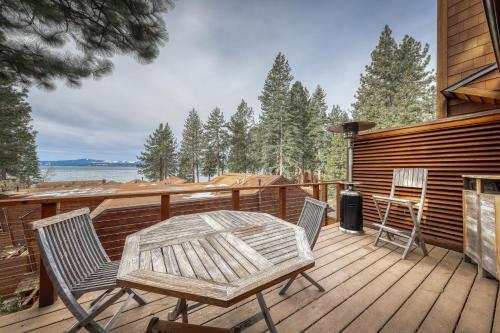 Lake Tahoe Oasis Views in Kings Beach, United States