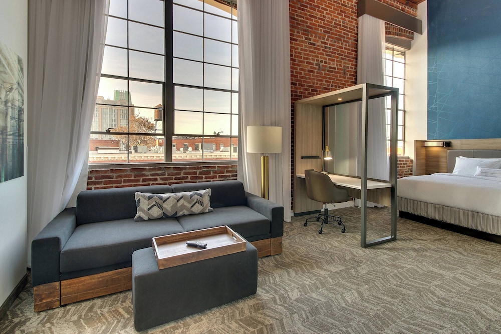 Springhill Suites By Marriott Montgomery Downtown — Montgomery