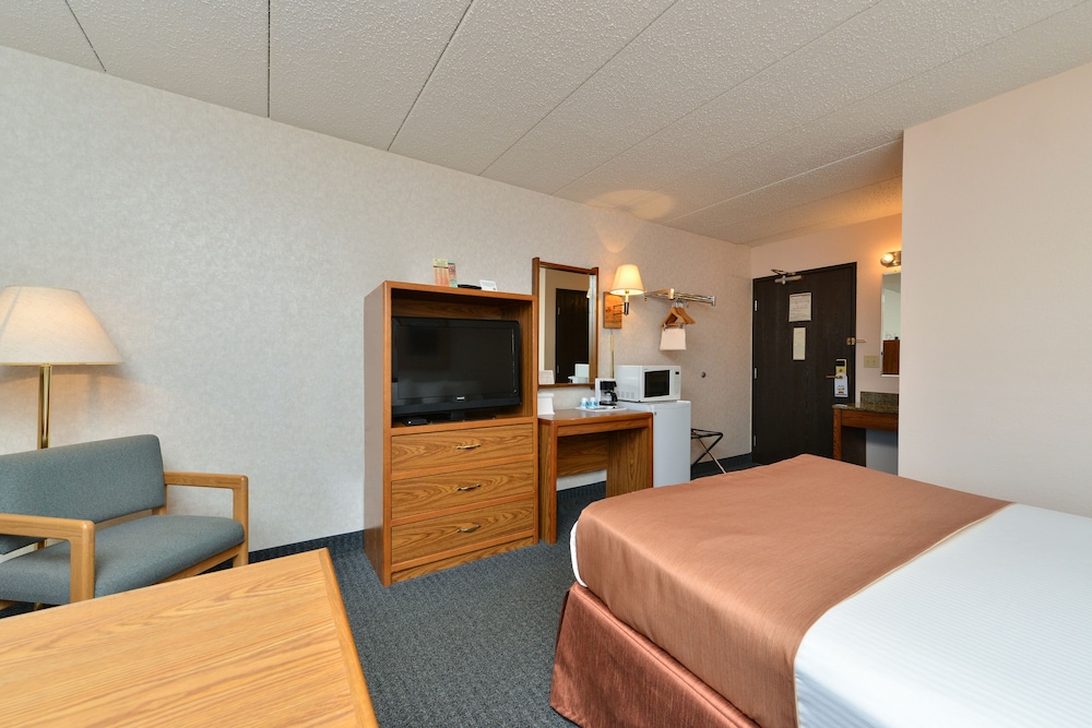 Super 8 by Wyndham Rapid City - photo 16
