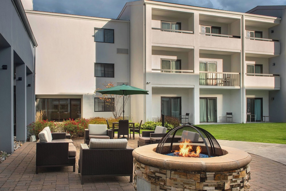 Courtyard by Marriott Philadelphia Devon Villanova - photo 34
