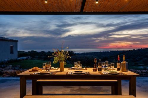 Villa Matimpa IsulaTravel — 4-Star Luxury Hotel in Scicli, Italy