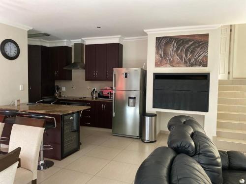 Dolphin Beach Self Catering Unit — Walvis Bay — photo 3