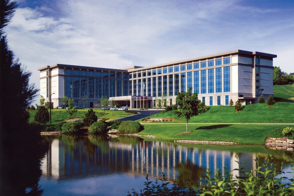 Marriott Milwaukee West — hotel in Waukesha