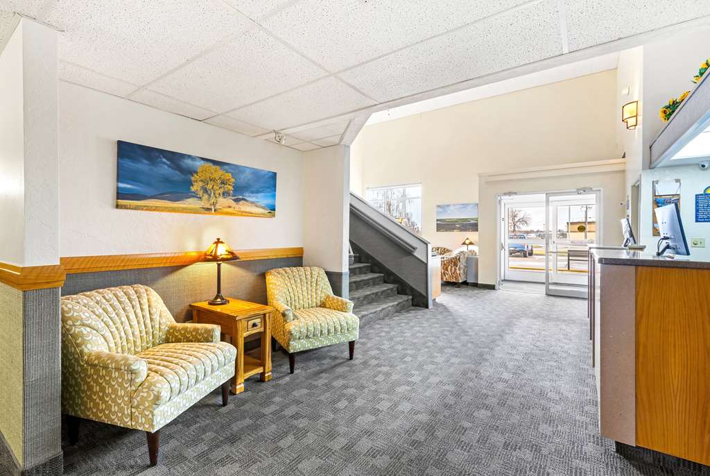 Days Inn by Wyndham Great Falls - photo 25
