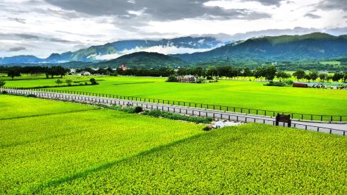 Wind Pool Inn - carbon neutral hotel in Taitung