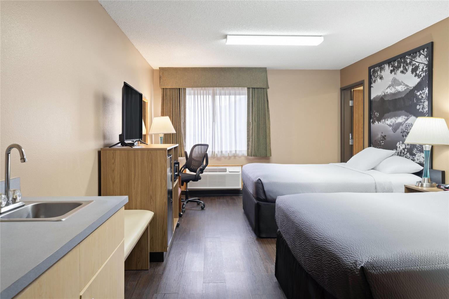 Super 8 by Wyndham Baker City - photo 28