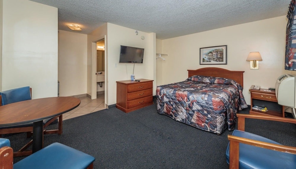 Tampa Bay Extended Stay Hotel - photo 27