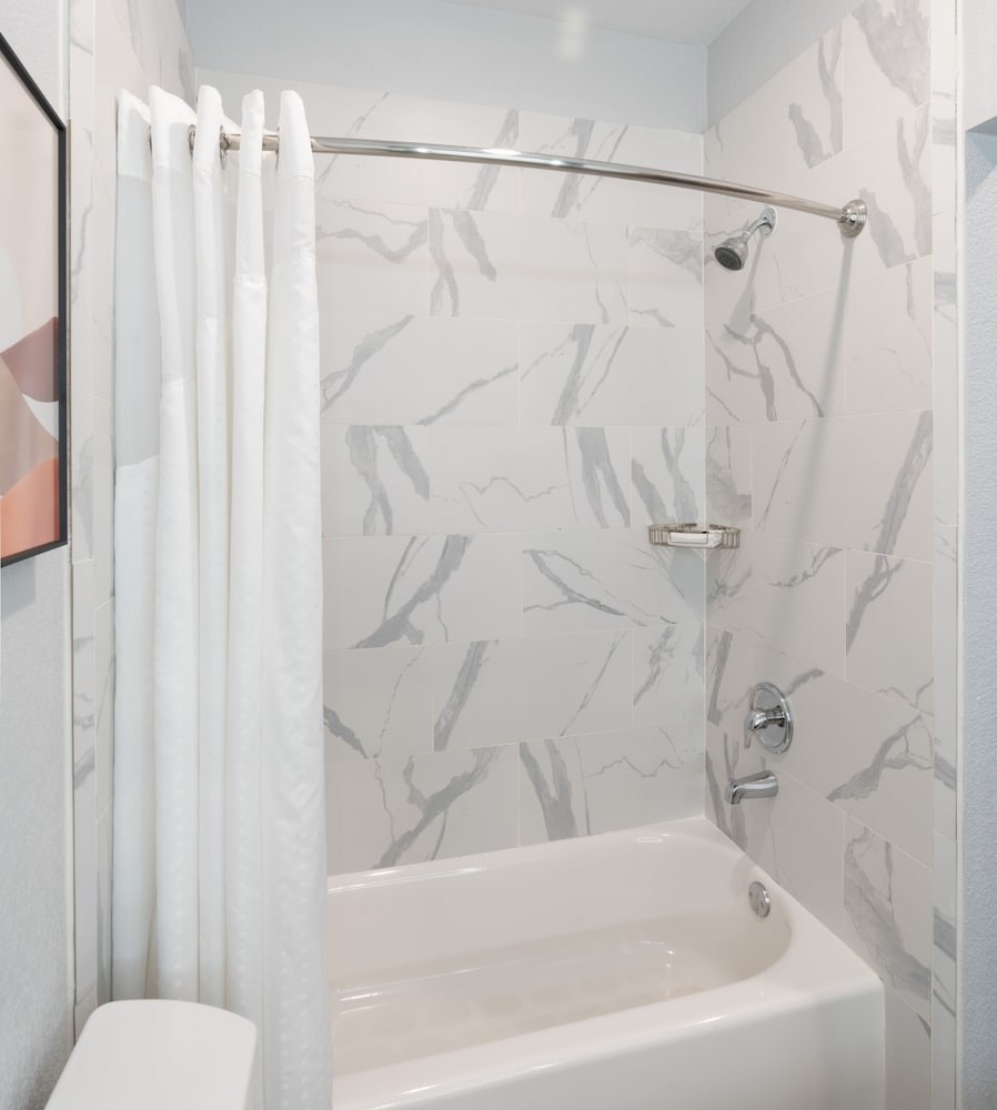 DoubleTree by Hilton Houston Westchase - photo 11