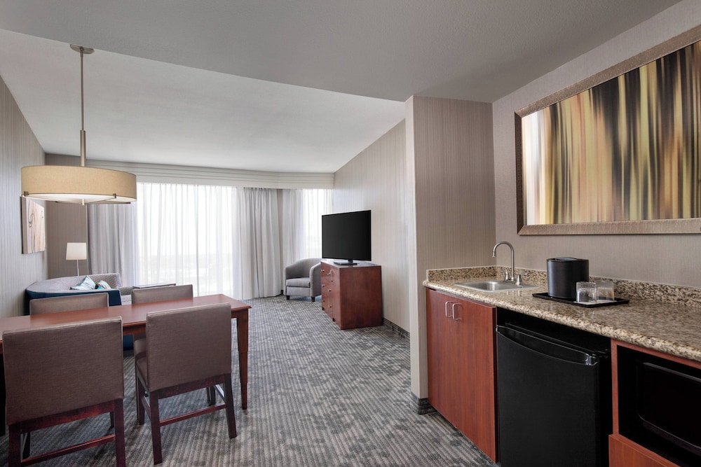 Courtyard by Marriott Dallas Allen at Allen Event Center - photo 14