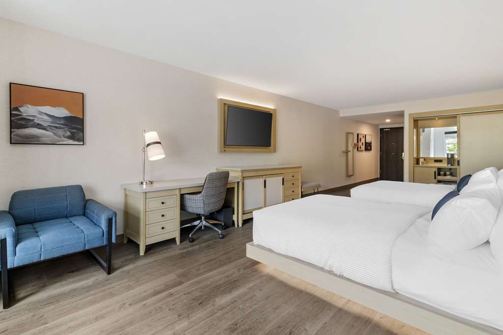 Cambria Hotel North Conway - photo 30