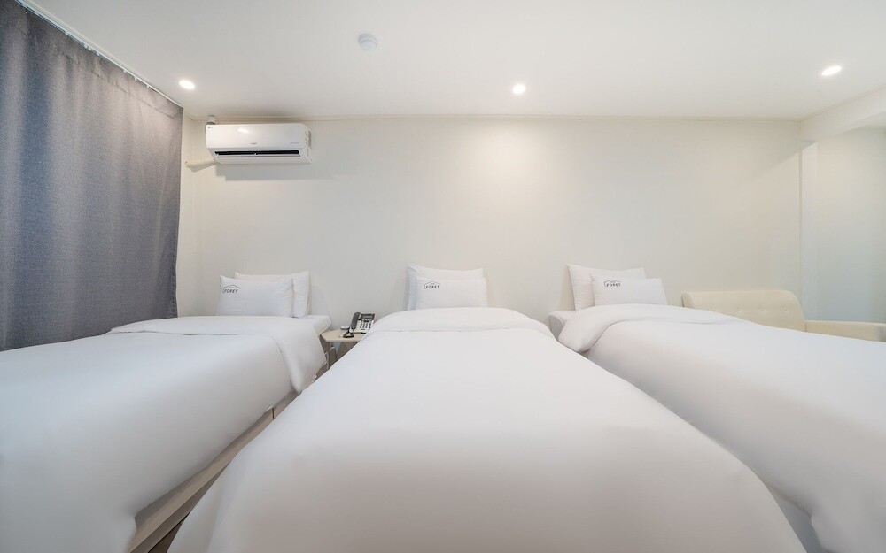 Sokcho Hotel Foret in Sokcho, South Korea