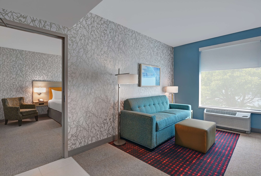 Home2 Suites by Hilton Largo - photo 23