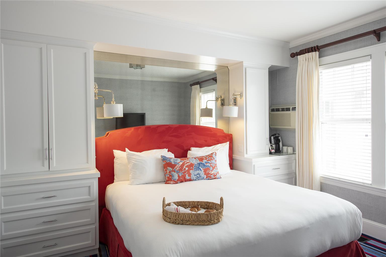 Kennebunkport Inn - photo 19