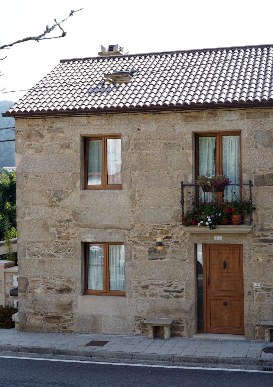 Casa de Chica Ecoturismo — 4-Star Luxury Hotel in Lousame, Spain