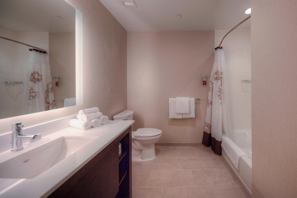 Residence Inn by Marriott Raleigh Downtown - photo 47