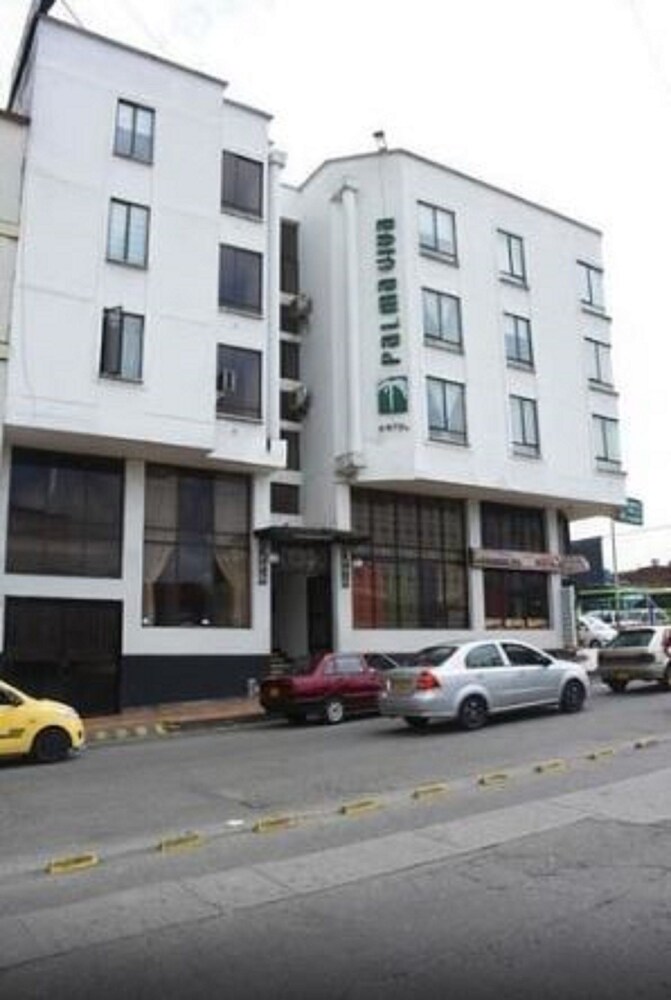 Hotel Armenia Lions — 4-Star Luxury Hotel in Armenia, Colombia