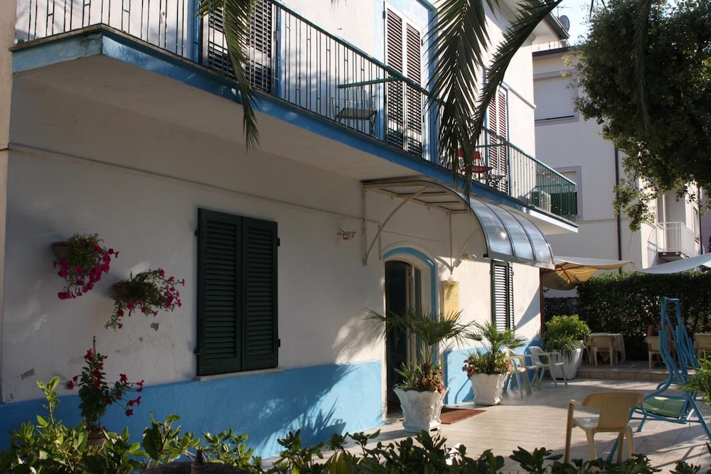 Hotel Ornella - last minute hotel in Camaiore