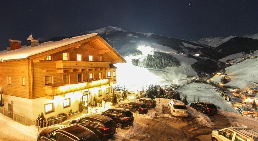 Ferienhof Pfefferbauer in Hinterglemm, Austria