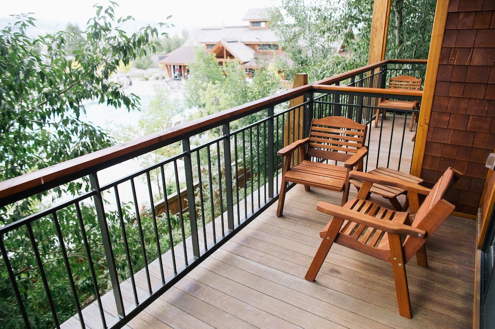 The Lodge at Bronze Buffalo Ranch - photo 19
