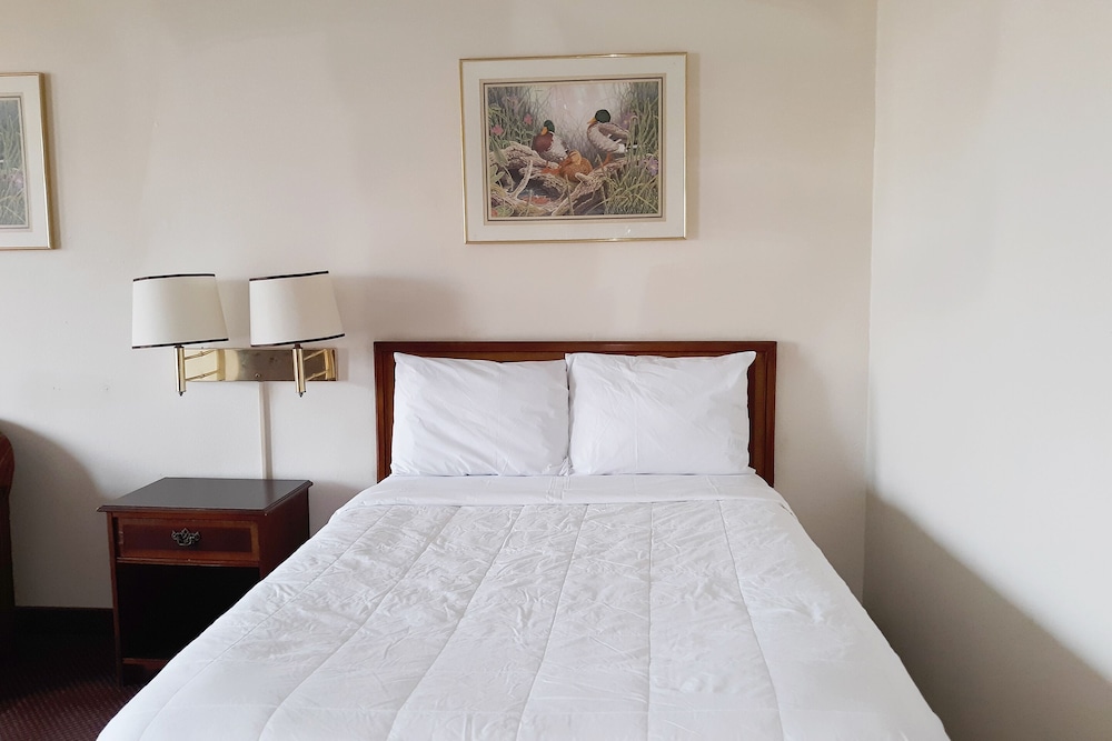 Hotel Candlelight by OYO Rooms - photo 9