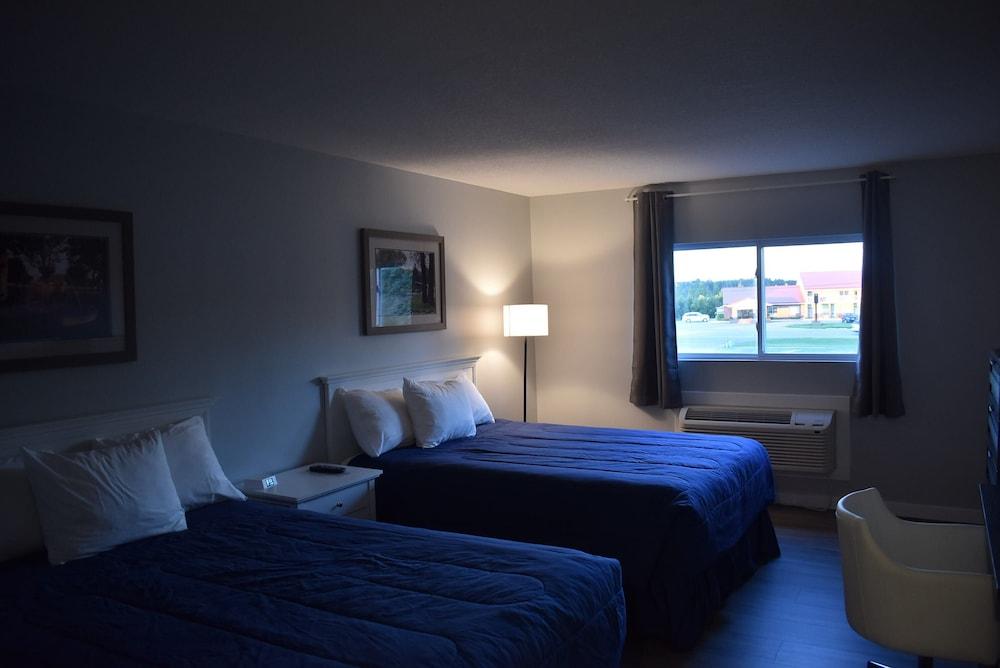 Cadillac Sands Resort - photo 7