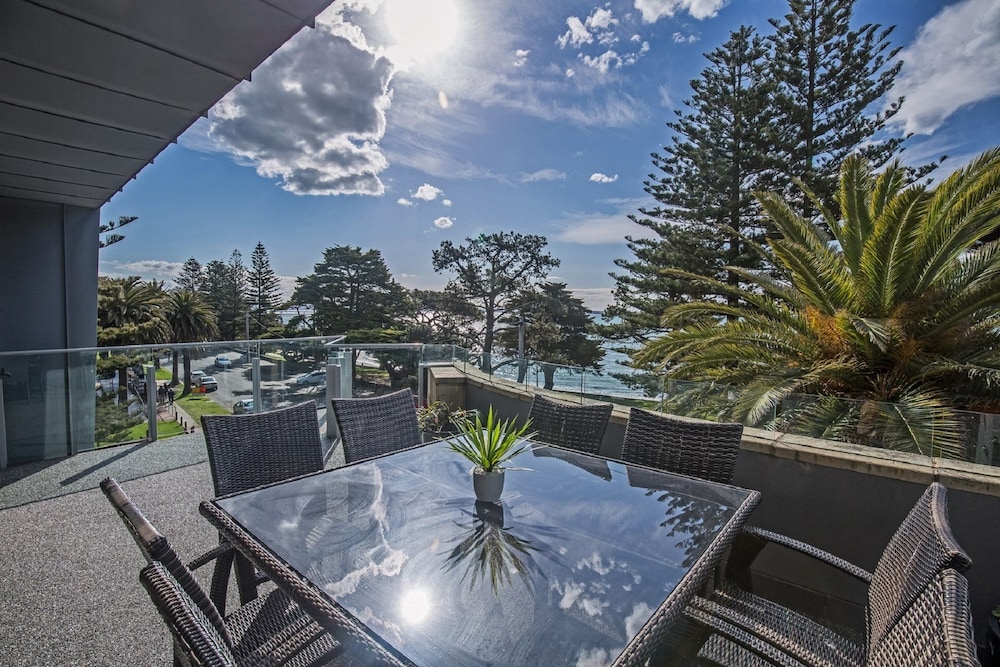Cowes Luxury Beachfront Apartment Phillip Island — 4-Star Luxury Hotel in Phillip Island, Australia