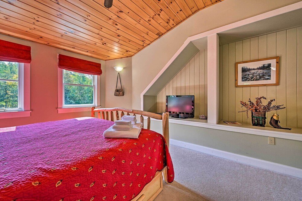 Cozy Apt W Hot Tub Deck 10 Mi To Stowe Resort — Stowe