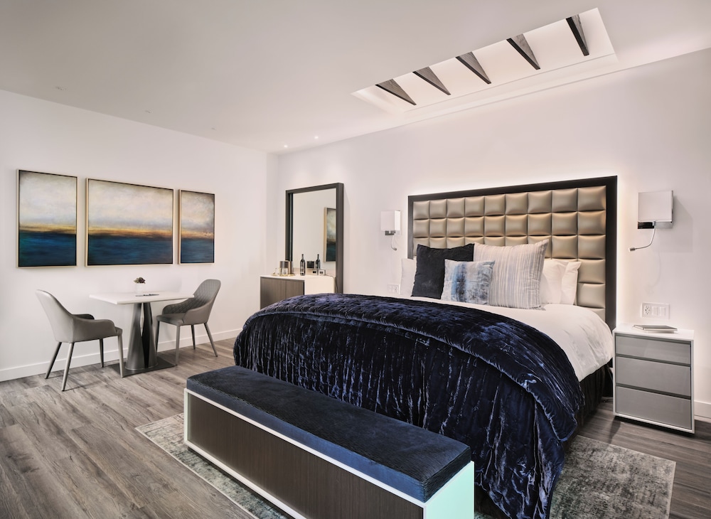 Sunset Marquis - photo 17